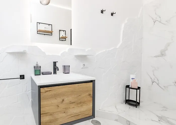 Drsrome - Roman's Ruins Colosseum *